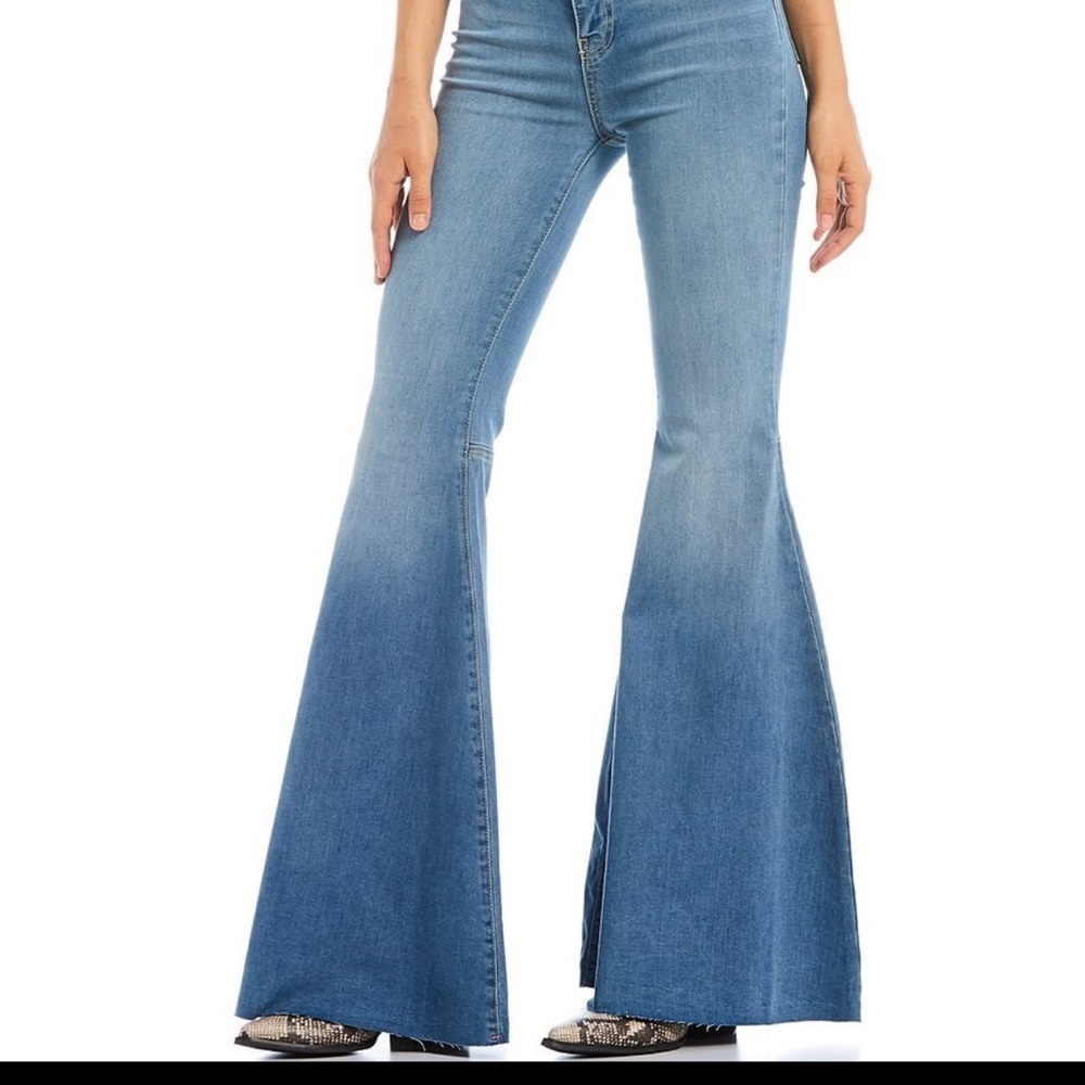 - Just Float On Flare Bell Bottom High Rise Raw Hem - Picture 2 of 9